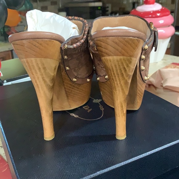 - Gucci clogs - Picture 9 of 15